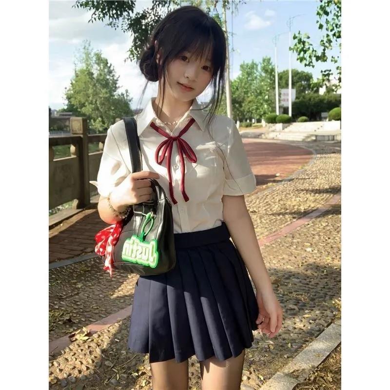 原创jk制服短袖收腰白衬衫套装校供感收腰显瘦衬衣短裙一整套