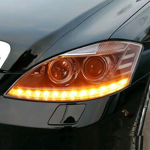 改装 适用于06 08款 奔驰S级W221大灯总成S300S350老款 LED 升级新款