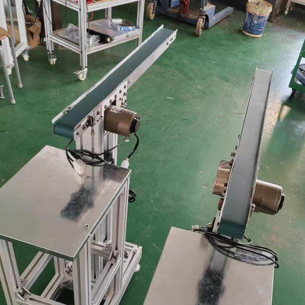 小冲床接料机小型输送机微型输送带模具冲压废料接料器超薄传送带