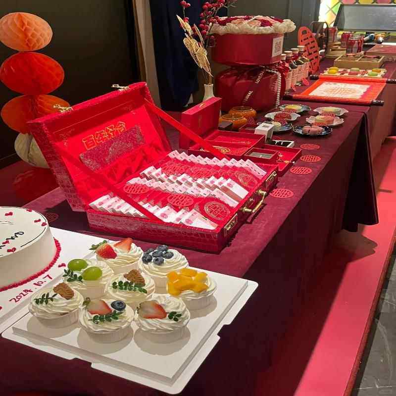 结婚彩礼钱盒子订婚高档实木礼金箱结婚现金聘礼密码彩礼秀禾服箱,节庆用品/礼品,礼金箱,淘宝优惠券,粉丝福利购,淘宝优惠卷