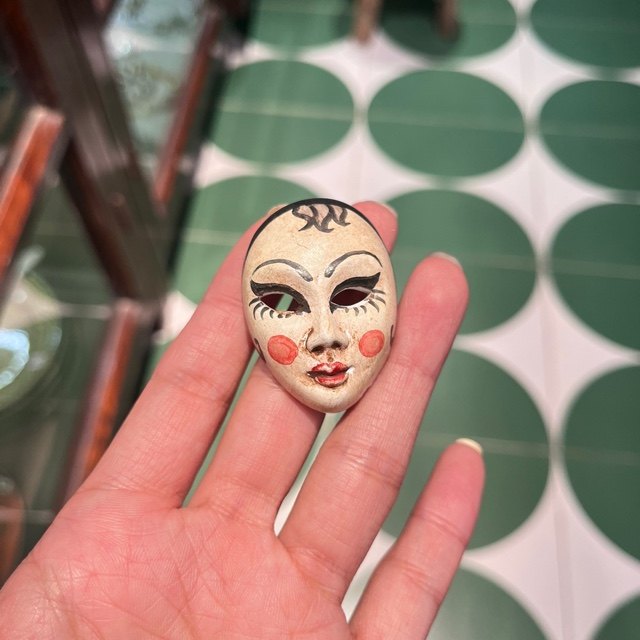 不退不换 老面具胸针 意大利