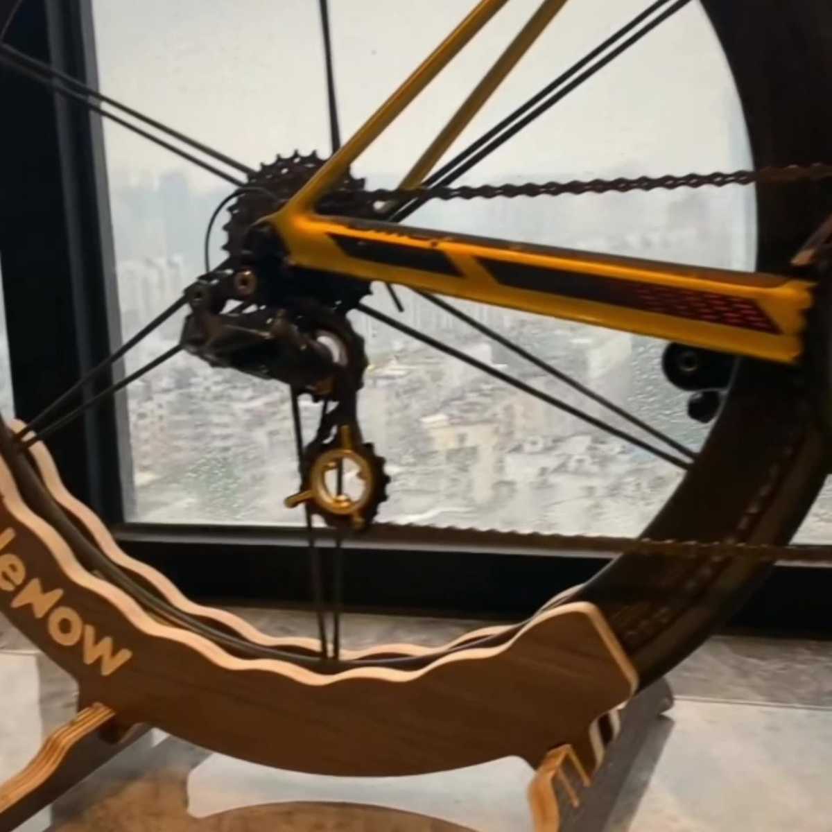 Ridenow便携式自行车停车架山地车维修支撑架公路车展示架
