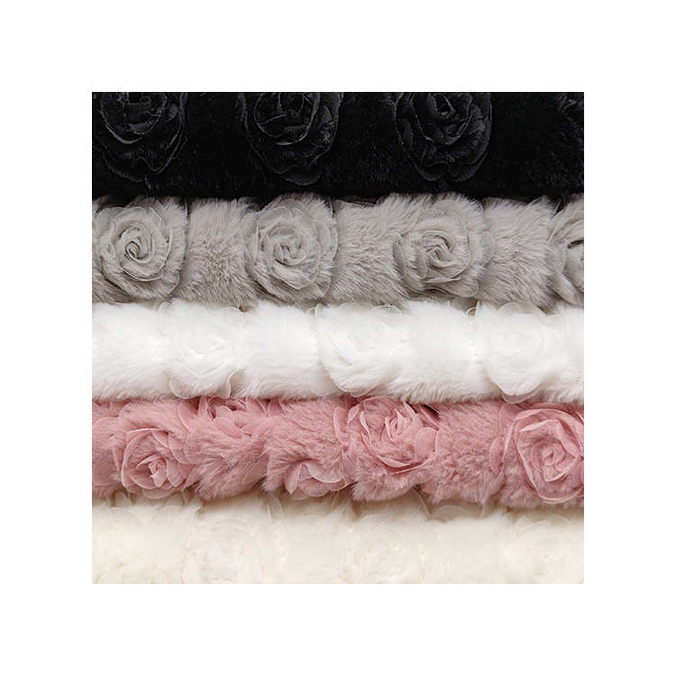 小兔毛盘带绣花小玫瑰花 现货供应 面料家纺创意绣贝贝绒