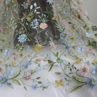 多色立体花朵叶子绣花面料婚纱礼服连衣裙童装表演服装饰制衣材料