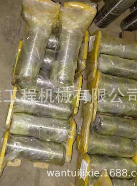 推土机SD13涨紧轴10Y-40-12200