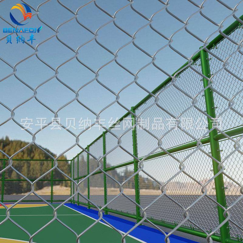 勾花网排球篮球场围网护栏笼式足球场围栏网绿色学校操场围网