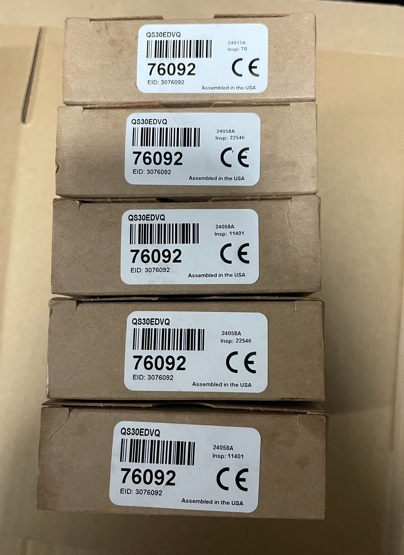 QS30EDVQ 全新Banner邦纳传感器76092，正品