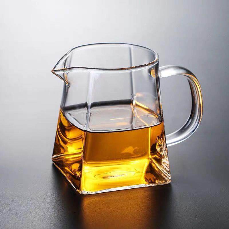 四方杯透明玻璃公道杯小青柑茶漏专用茶海分茶器玻璃尖嘴倒茶公杯