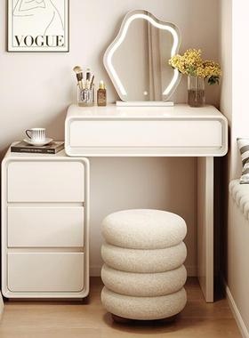 实木梳妆台小型现代卧室简约60cm床头柜一体小户型主卧收纳化妆桌