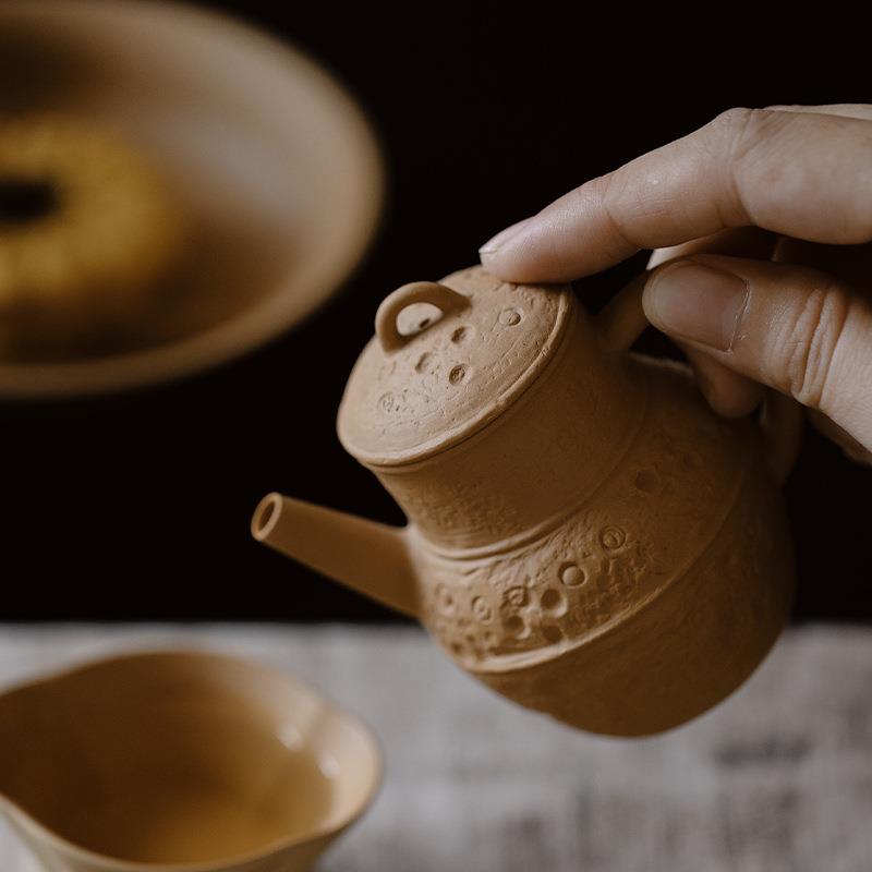 束刻紫砂全手工黄段泥梦语茶壶家用茶具薄胎泡茶壶文人雅玩手执壶