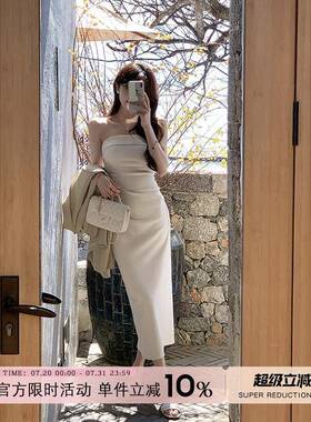 愉悦愉悦 收腰抹胸白色连衣裙女夏季绝美性感法式气质吊带包臀裙