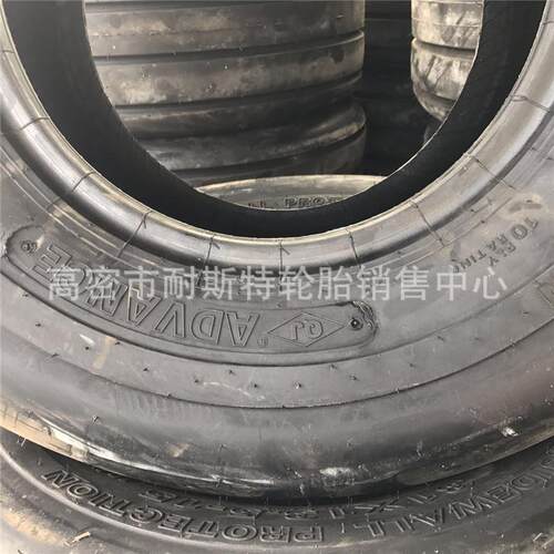31*13.5-15 捆草机轮胎 纽荷兰BC5070 打捆机轮胎31x13.5-15