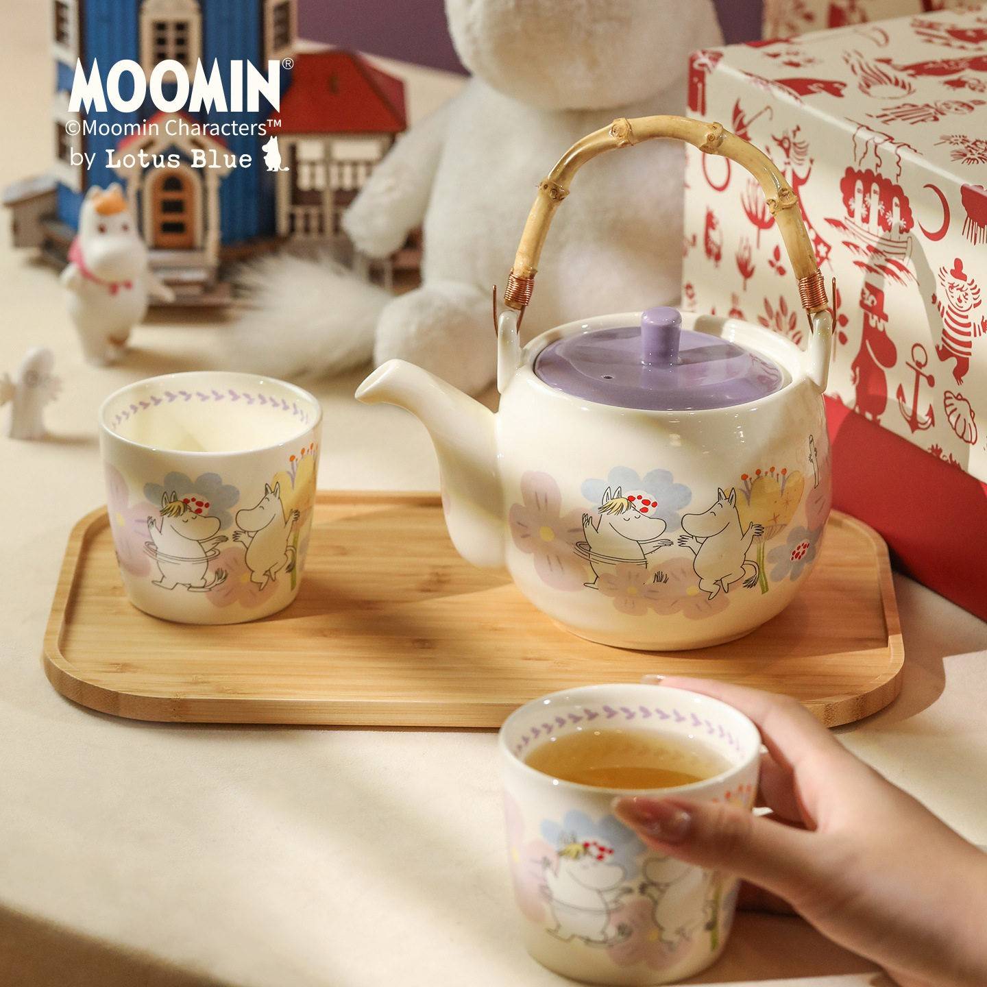 芬兰姆明茶具套装moomin可爱陶瓷餐具一壶四杯家用茶壶礼盒礼物