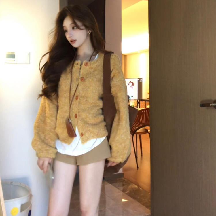 韩系黄色针织开衫毛衣外套女秋季新款宽松外搭氛围感穿搭百搭上衣