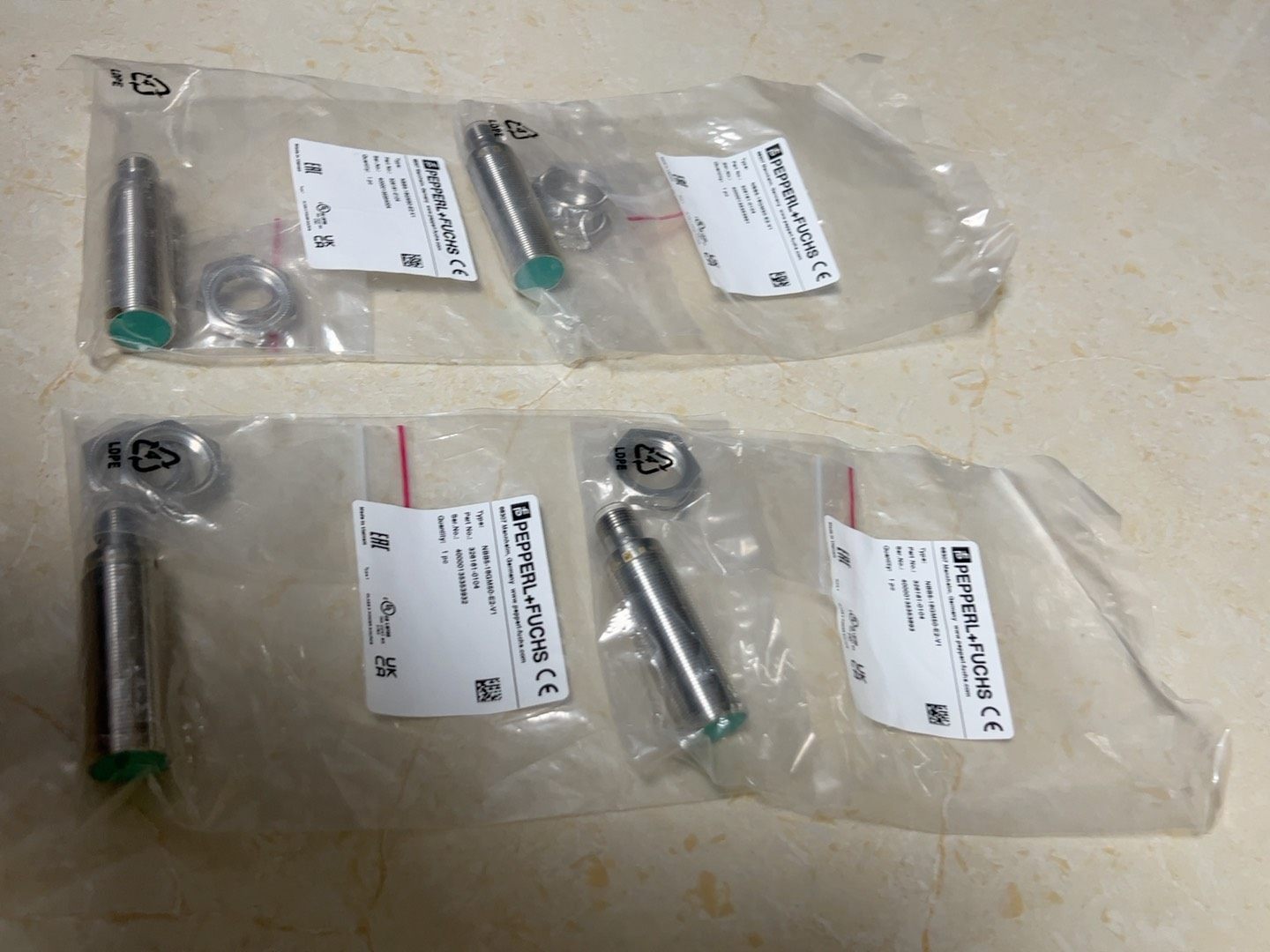 倍加福P+F传感器NBB5-18GM50-E2-V1