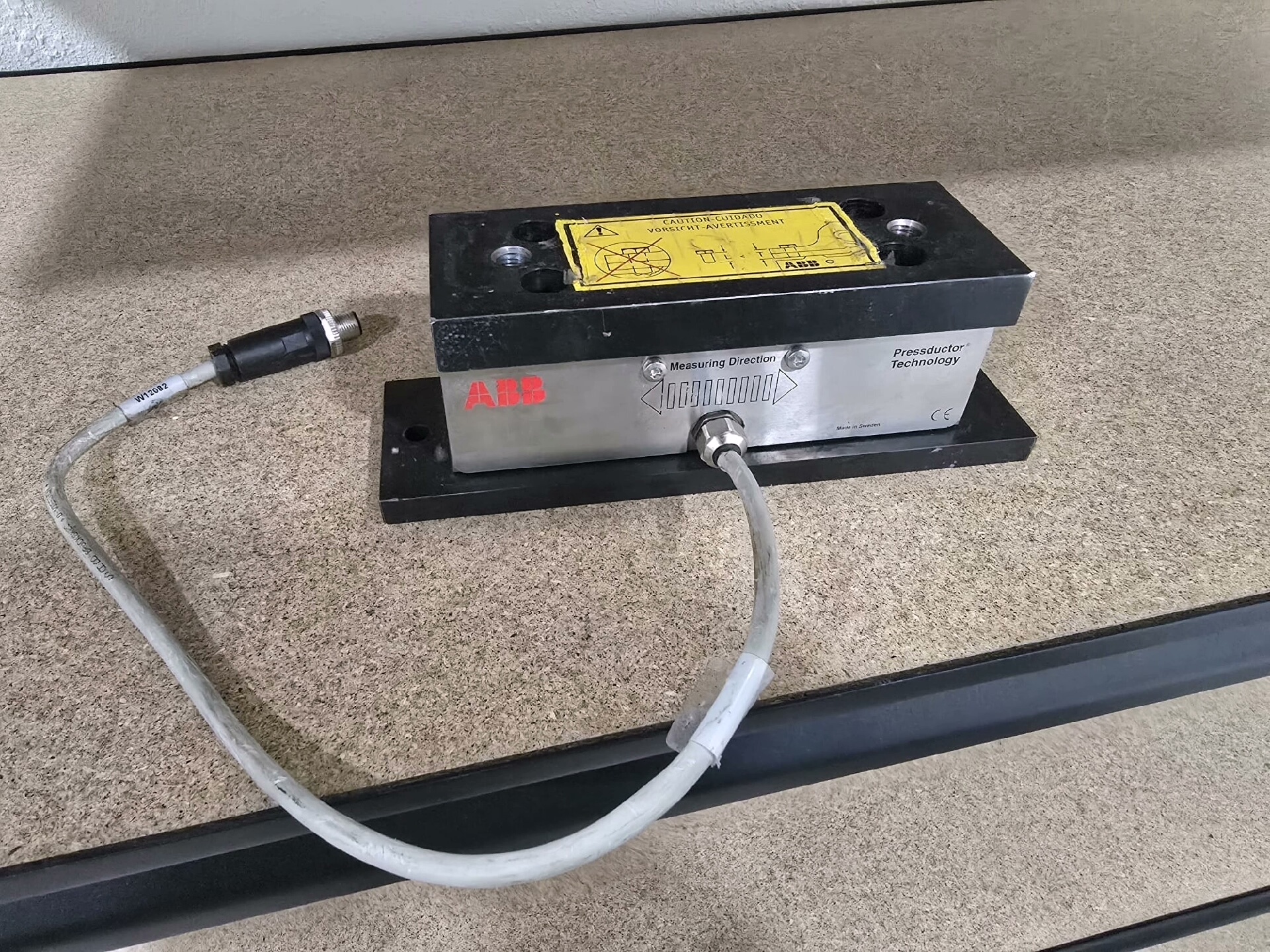 ABB PFTL301E 工程余货 原装 成色很新 欢迎议价