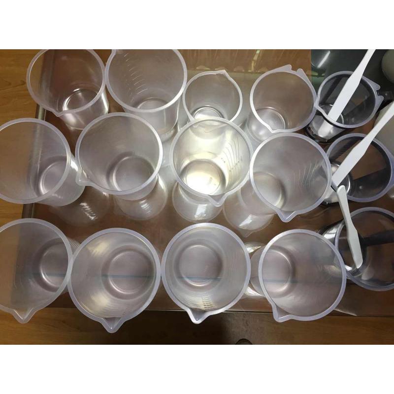 厂家供应 PP材质400ML600ML800ML1000ML一次性量杯