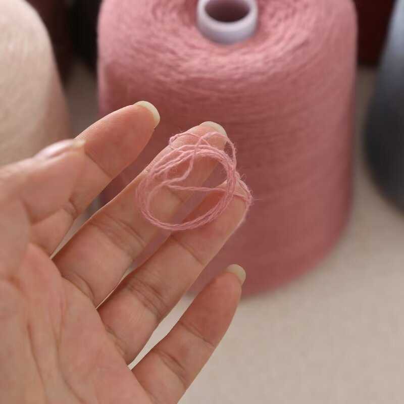 厂家批发羊绒纱线亲肤钩织线机织手编秋冬服饰披肩送男女朋友绒线