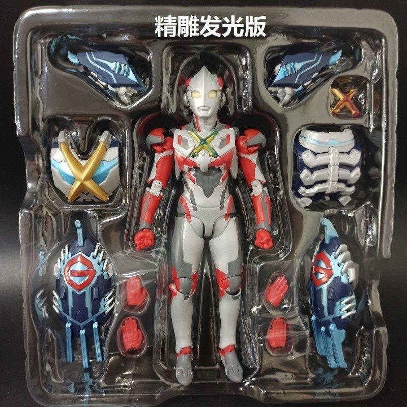 SHF奥特曼帕拉吉艾克变形玩具