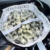 黑骑士玫瑰花束真花同城配送德宏西安怒江西双版 纳迪庆文山大理四