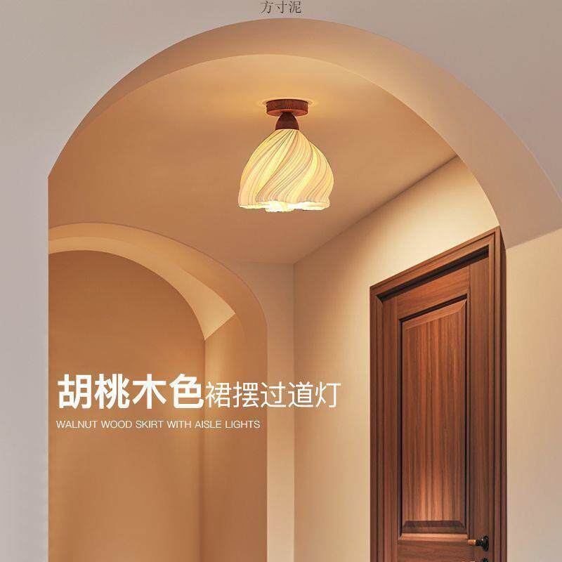胡桃木法式奶油裙摆入户玄关走廊过道灯阳台吸顶灯中古浪漫灯