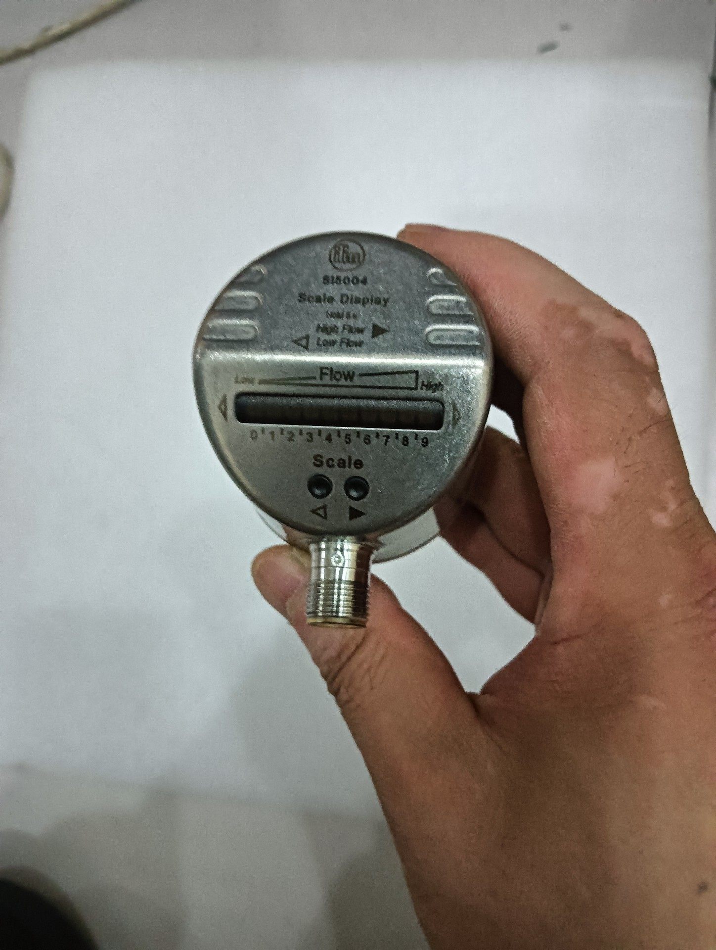 易福门SI5004，现货一个，全新无包装，实物照片