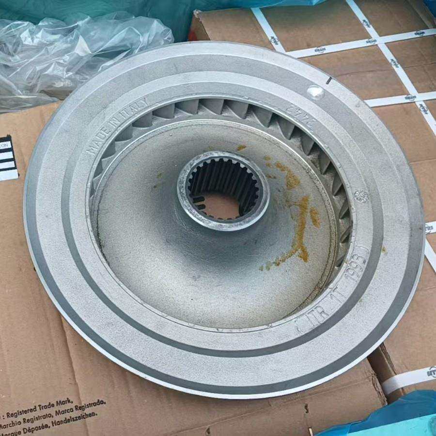 1T1993: 24齿涡轮盘,卡特D8N-D8R-D8T-D8L-D7R II D6G2 XL D7G2 D