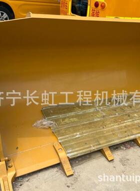 现货供应山工原厂装载机配件：5231449t山工SEM630F铲斗
