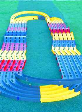 四车跑道立交轨赛道五轨驱拼装赛道飞家65249庭双轨闪电龙比道男