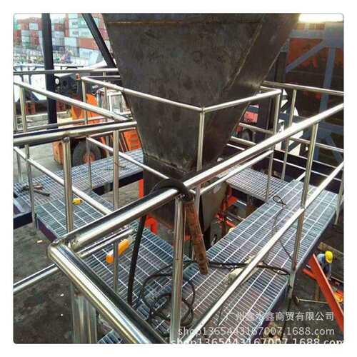 镀锌钢格板平台钢格栅齿形沟盖板井水盖污水盖板脚踏板排水沟