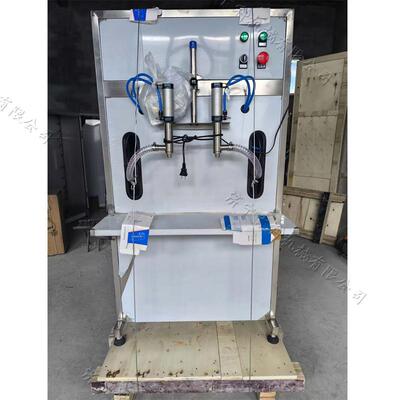4工位半自动灌装机 自流式液体定量装瓶机 洗手液洗洁精灌瓶机