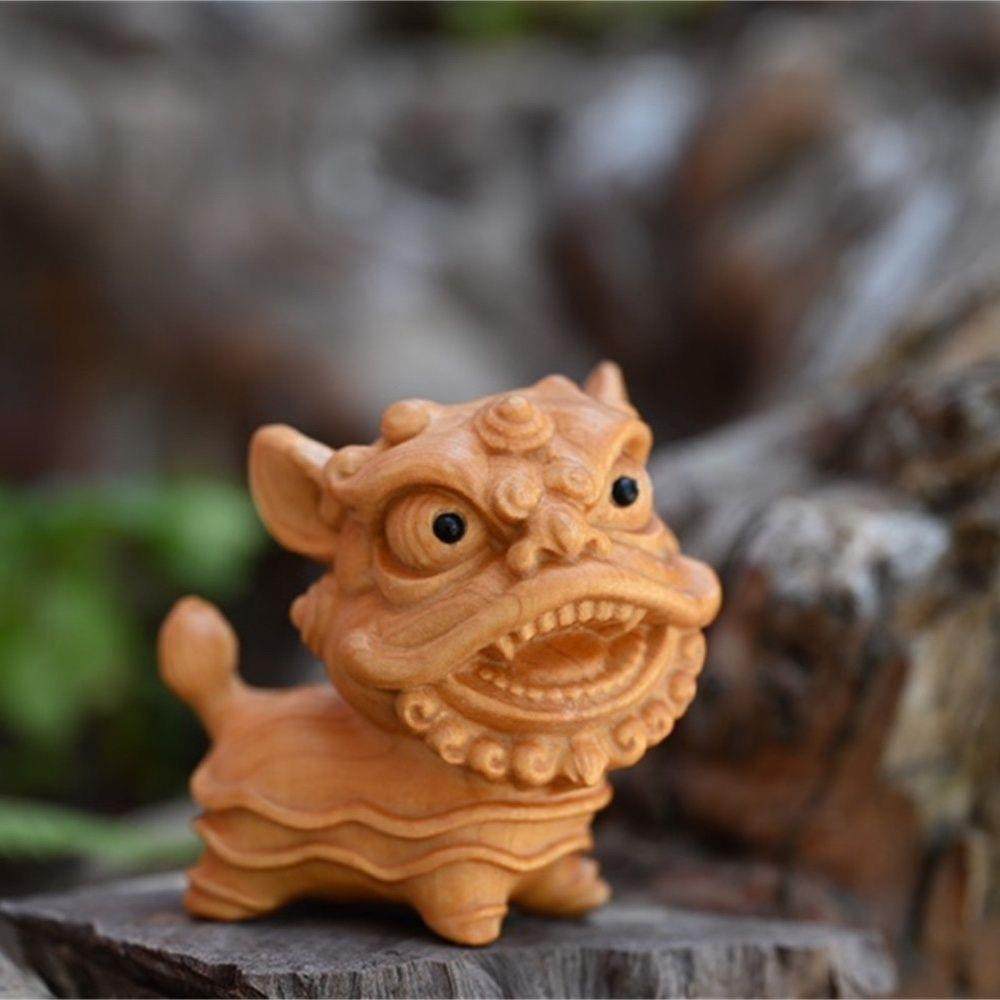 崖柏木国风小醒狮摆件站款吉祥如意醒狮手把件实木雕刻工艺品饰品