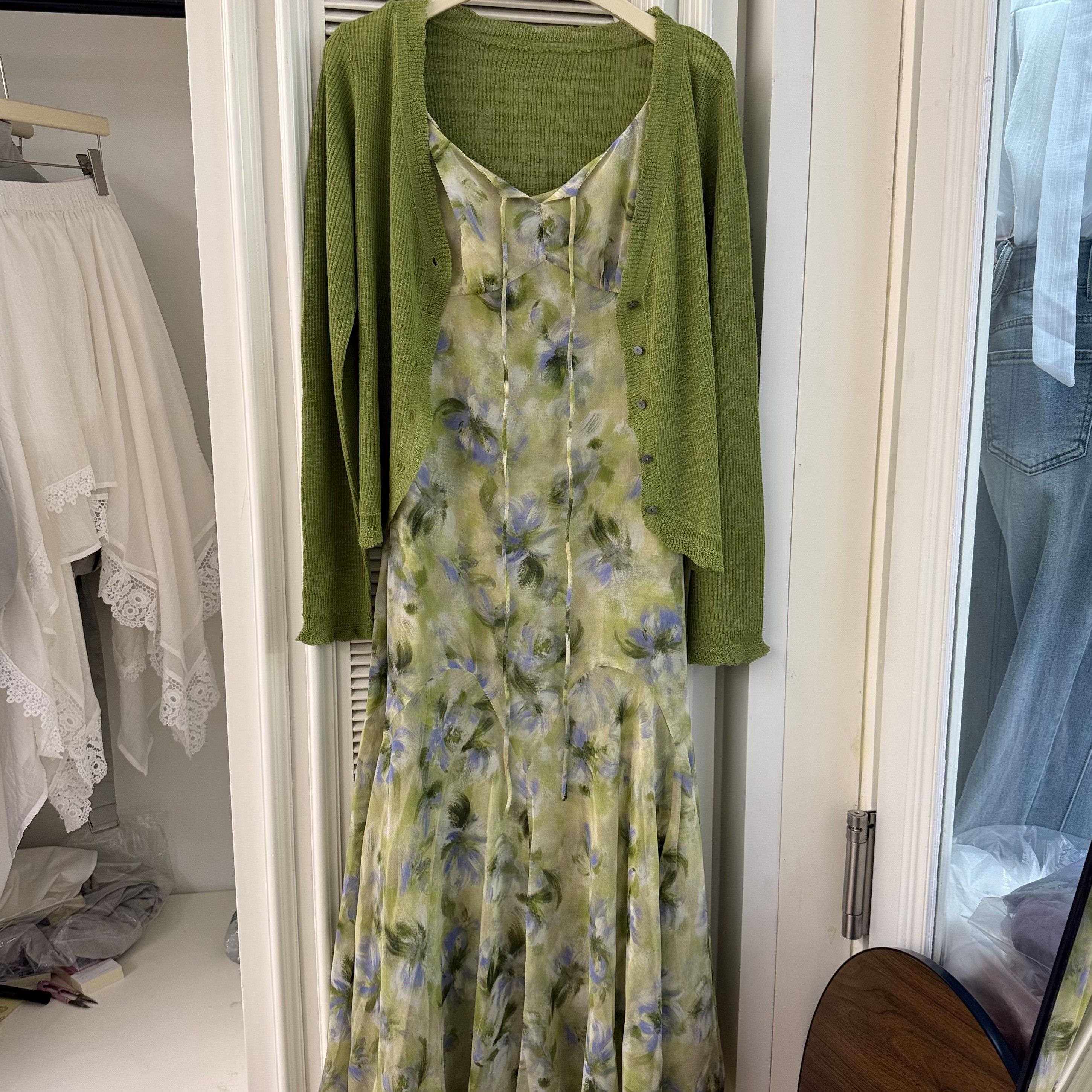 正版绿色扎染碎花雪纺背心吊带连衣裙女26春夏针织防晒开衫两件套