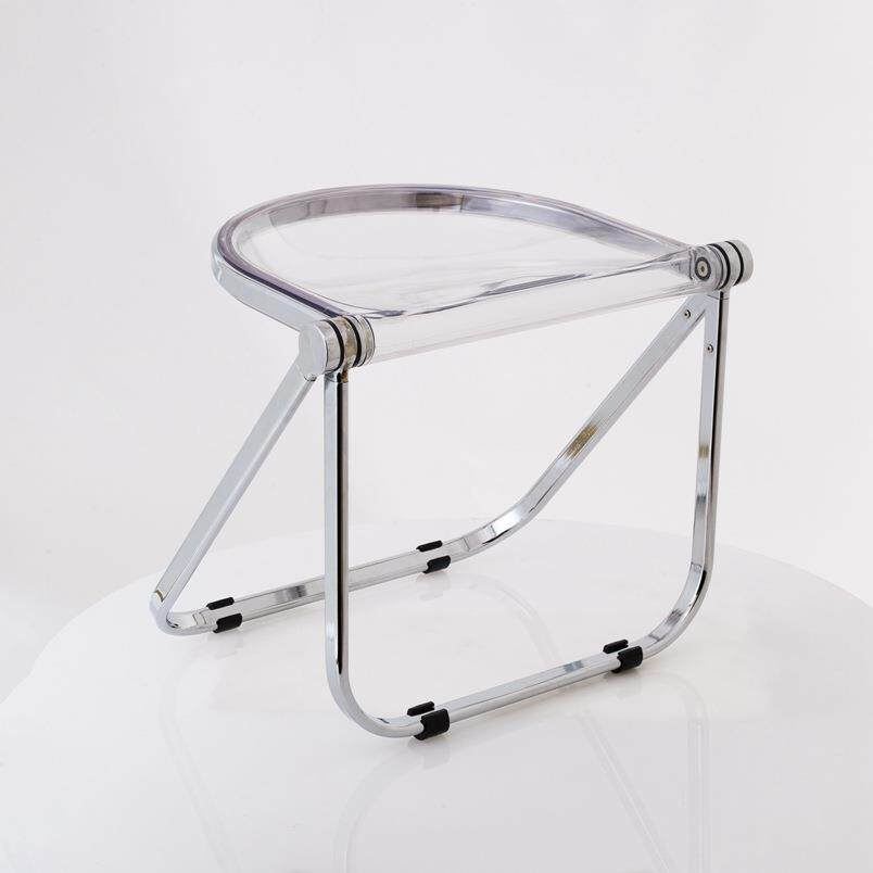 现代简约家用餐椅可折叠便携透明亚克力凳子咖啡店创意塑料水晶椅