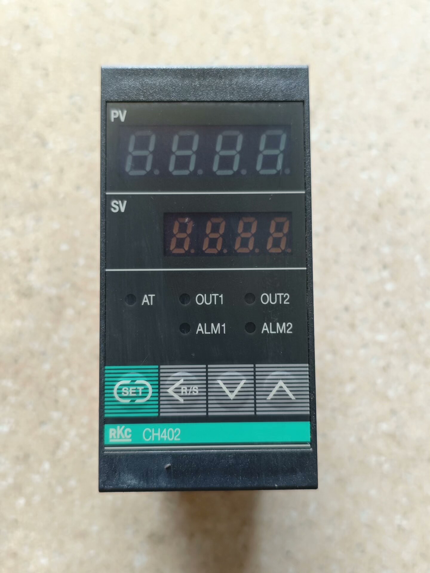 PKC温控器 CH402 剪线拆机，实物拍摄，共六个，成色都