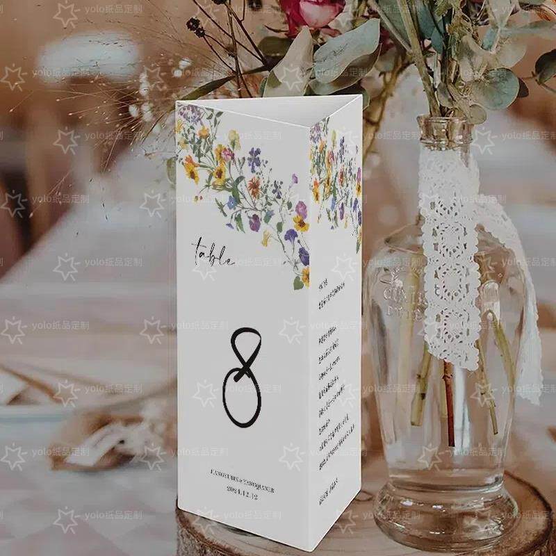 定制款立式婚宴席位卡订婚台卡宴会桌卡宝宝宴商务会议年会号码牌