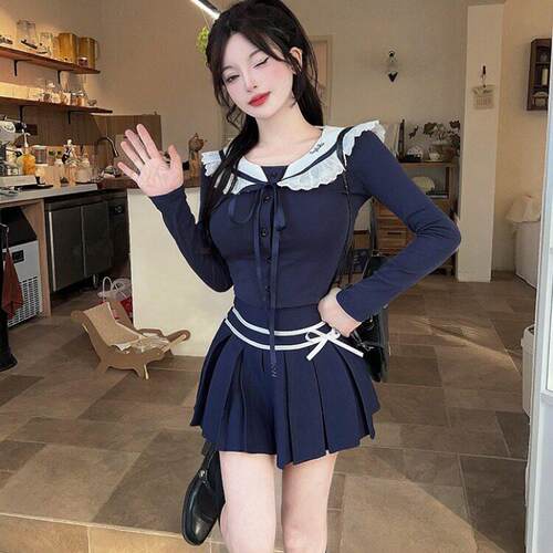 甜辣风显身材适合小个子穿搭配的短款演唱会裙子藏青色套装女早秋