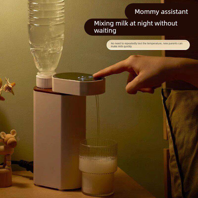 德国2025新款3秒即热便携式烧水壶旅行折叠可上飞机即热式饮水机