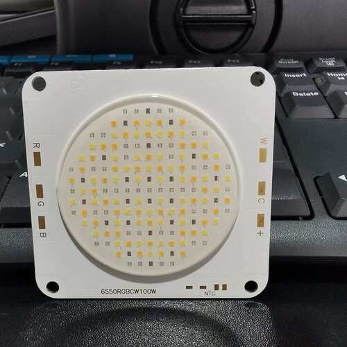 摄影灯光源RGBCW投光灯舞台灯影视聚光灯100W LED集成大功率COB灯