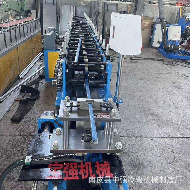 供应全自动方管成型机20小方管设备护栏管成型机异形冷弯压瓦机