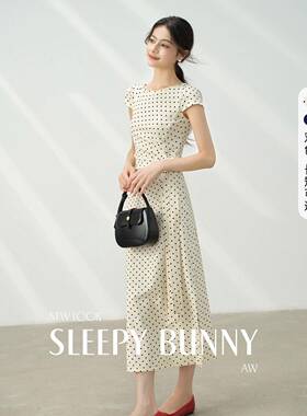 瞌睡兔 法式复古波点洋装女夏收腰赫本风短袖A字裙开衩白色长裙