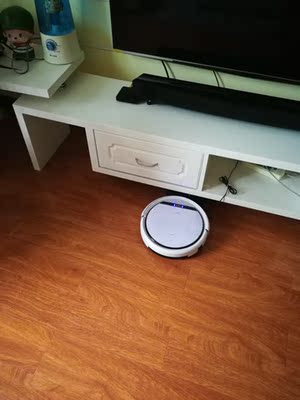 IlifeV3和iRobot890扫地机器人哪个好，优缺点区别是？