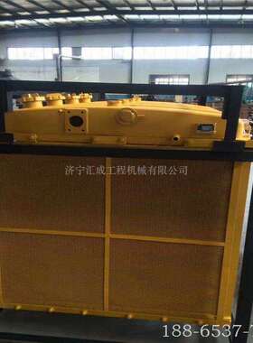 销售山推水箱154-03-C1001，山推SD22推土机发动机配件,