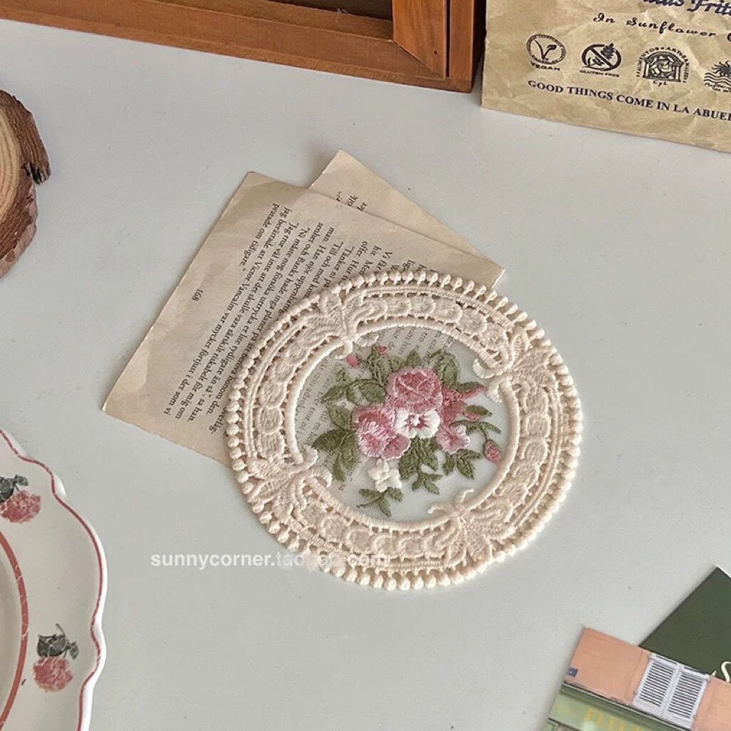 颜值碗ins复古刺绣蕾丝垫高餐垫