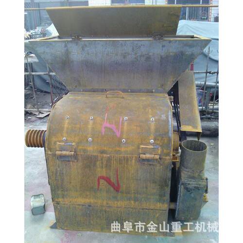 大功率羊饲料秸秆粉碎机带除尘器秸秆粉碎机新型带绞龙式粉碎机