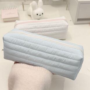 日杂笔袋女生2026新款女生学霸笔袋初中女生ins纯色奶芙芙笔袋简约高颜值大容量学生文具盒韩系女生铅笔盒