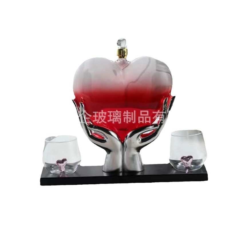 心形加厚密封酒瓶高硼硅玻璃创意欧式盛酒器异形酒瓶家庭装饰酒具