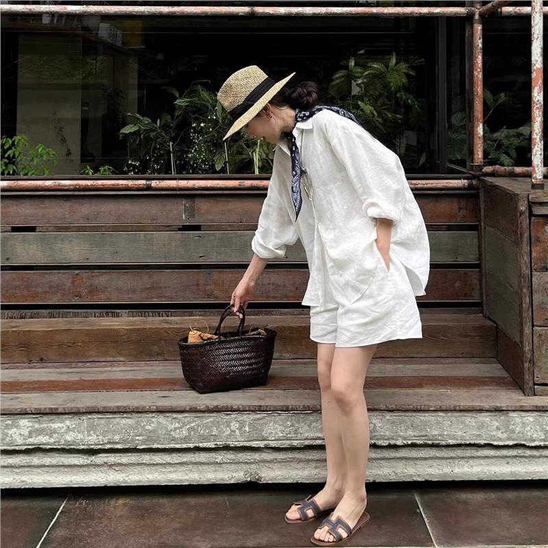 老钱风亚麻衬衫套装女夏慵懒松弛宽松简约高端棉麻衬衫短裤两件套