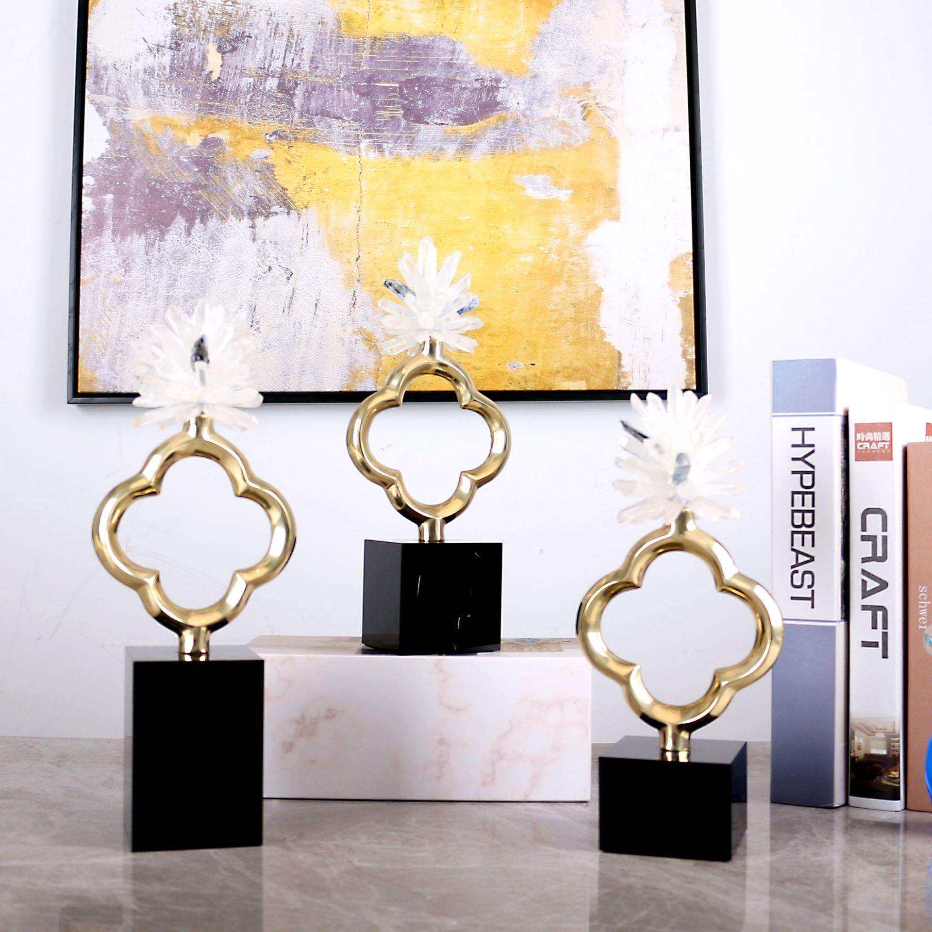 四叶草白色水晶花摆件黑色水晶底座高档卧室玄关家居软装装饰品