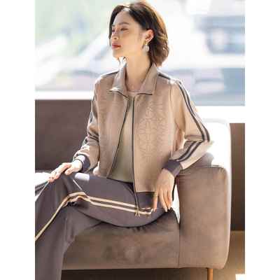 妈妈运动两件套装休闲时尚秋装外套2025新款春秋中老年女宽松衣服